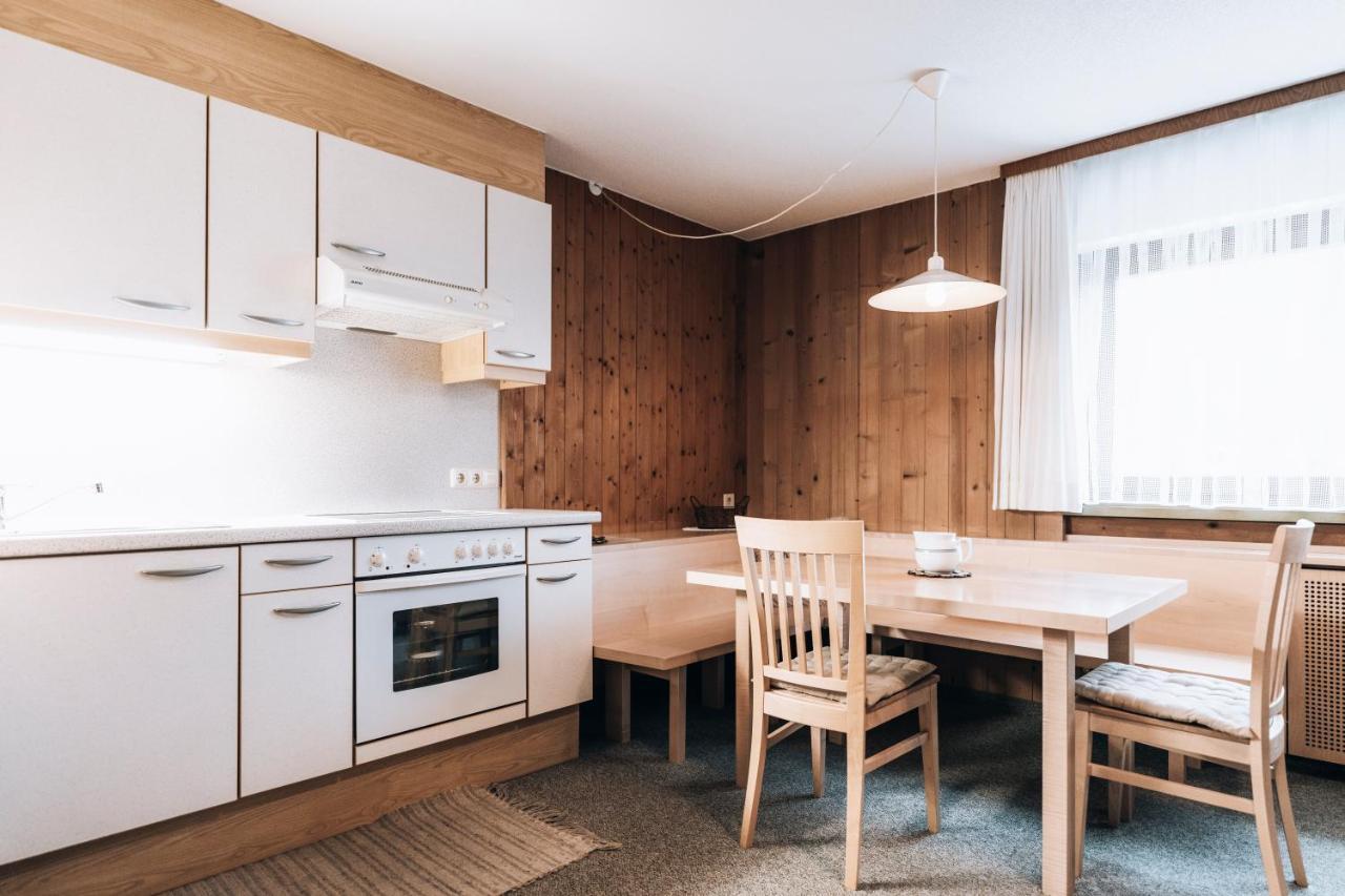 מלאו Gaestehaus Laesser מראה חיצוני תמונה